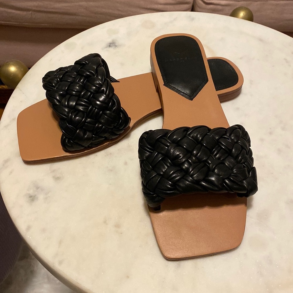 Marc Fisher Reanna Braided Black Slides sz 7.5